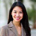 ファッション好きの佐藤裕子さんの顔写真